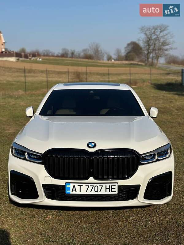 Седан BMW 7 Series 2019 в 