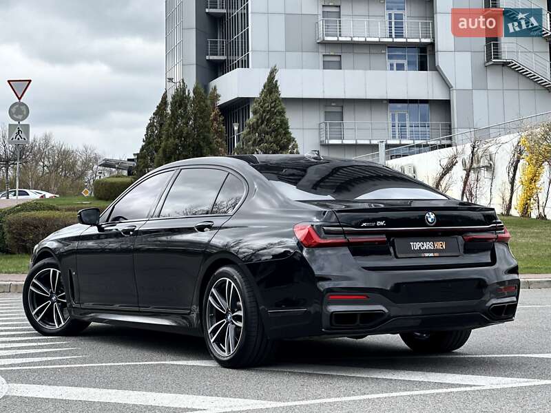 Седан BMW 7 Series 2019 в 
