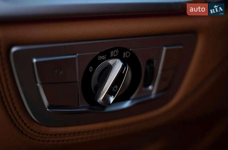 Седан BMW 7 Series 2019 в Одессе фото 42 Седан BMW 7 Series 2019 в Одессе