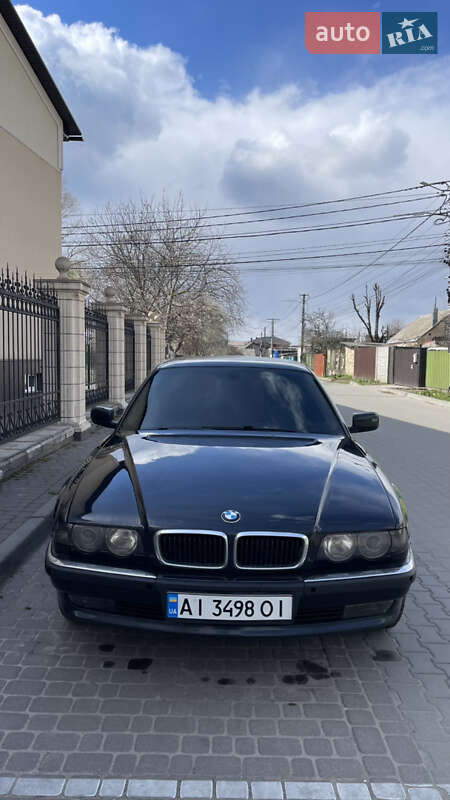 Седан BMW 7 Series 2001 в Києві