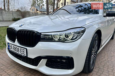 Седан BMW 7 Series 2015 в 