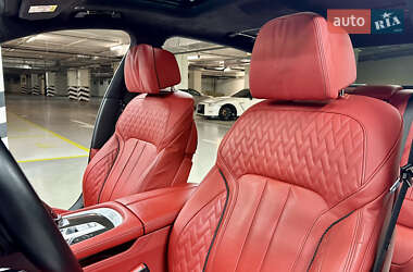 Седан BMW 7 Series 2017 в 