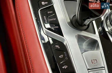 Седан BMW 7 Series 2017 в 