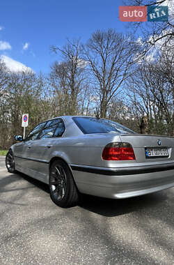 Седан BMW 7 Series 2000 в Львові