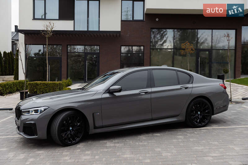 Седан BMW 7 Series 2021 в Ужгороде