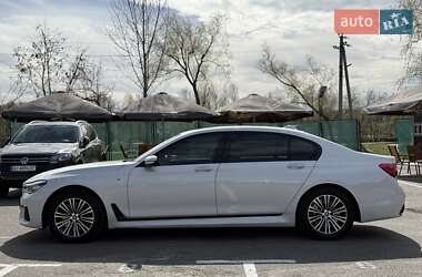 Седан BMW 7 Series 2018 в 