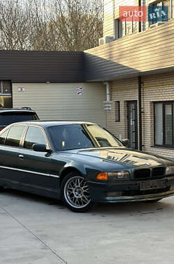 Седан BMW 7 Series 1996 в 
