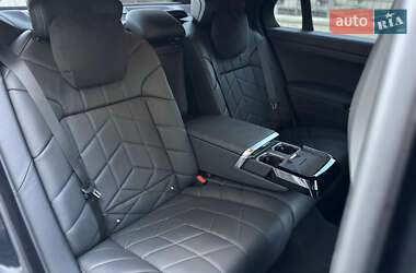 Седан BMW 7 Series 2023 в 