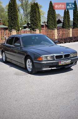 Седан BMW 7 Series 1995 в 