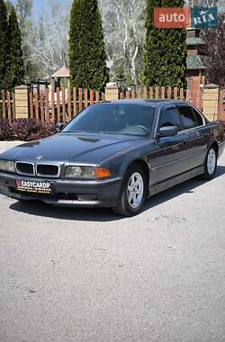 Седан BMW 7 Series 1995 в 