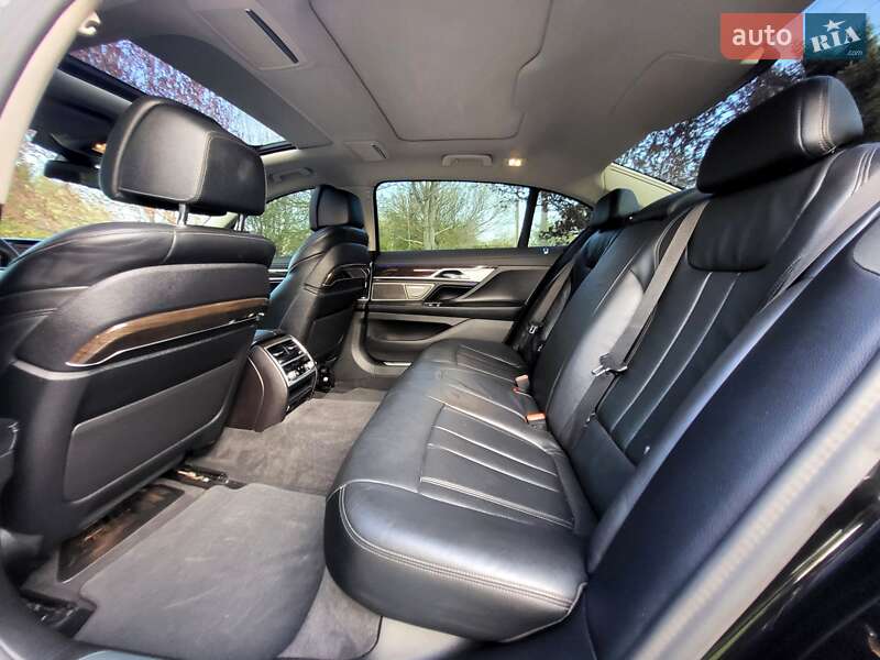 Седан BMW 7 Series 2020 в Запорожье фото 20 Седан BMW 7 Series 2020 в Запорожье