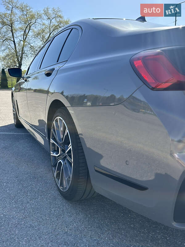 Седан BMW 7 Series 2021 в Александрие фото 22 Седан BMW 7 Series 2021 в Александрие