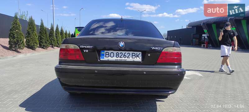 Седан BMW 7 Series 2001 в Тернополі