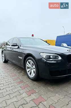 Седан BMW 7 Series 2014 в 