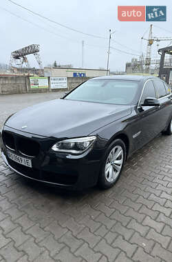 Седан BMW 7 Series 2014 в 