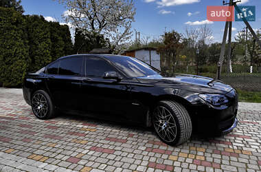 Седан BMW 7 Series 2009 в 