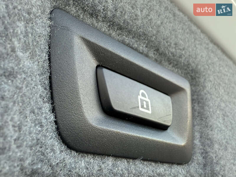 Седан BMW 7 Series 2013 в Черновцах