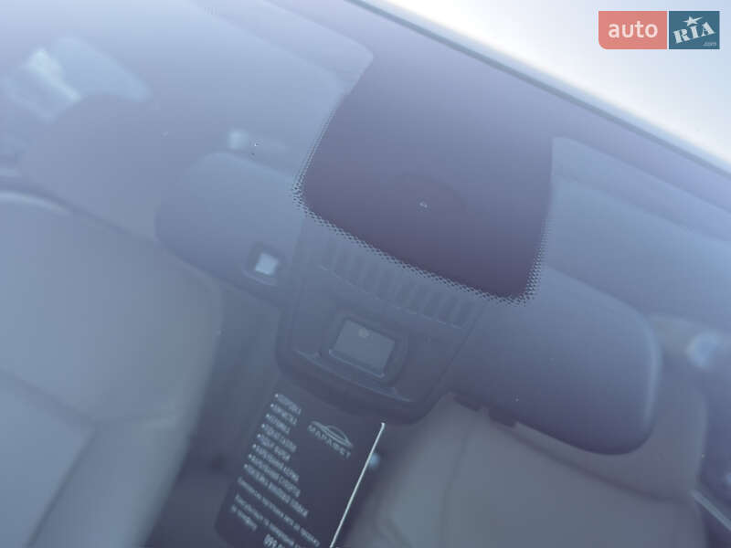 Седан BMW 7 Series 2013 в Черновцах