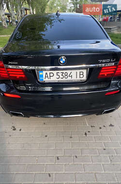 Седан BMW 7 Series 2014 в 