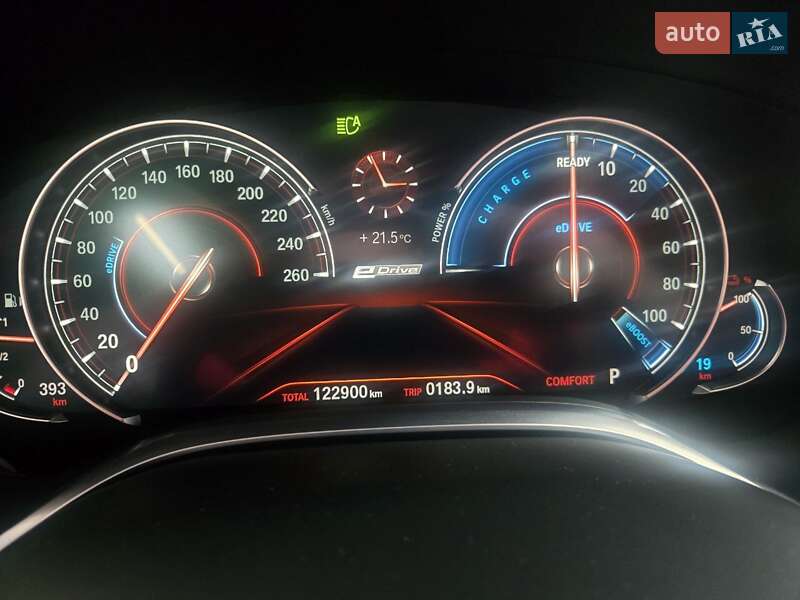 Седан BMW 7 Series 2016 в Киеве фото 27 Седан BMW 7 Series 2016 в Киеве