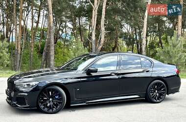 Седан BMW 7 Series 2022 в 
