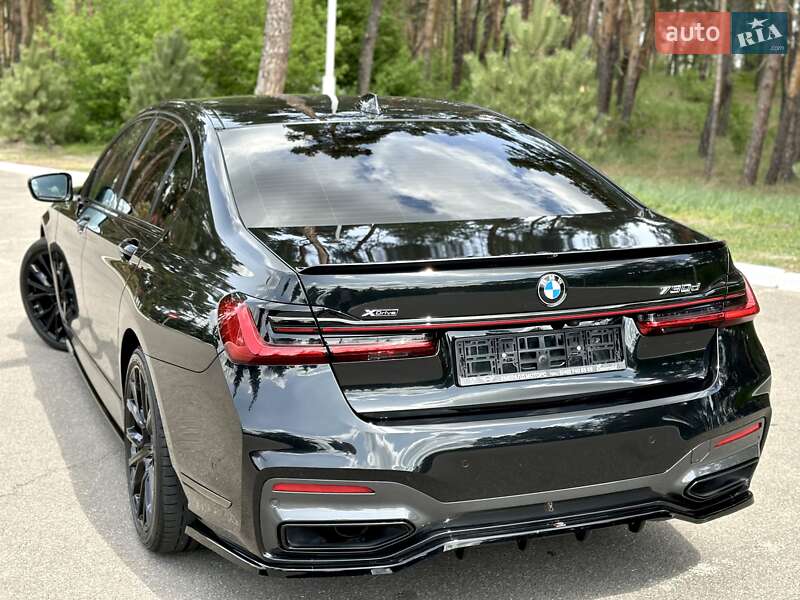 Седан BMW 7 Series 2022 в Києві