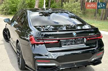 Седан BMW 7 Series 2022 в 