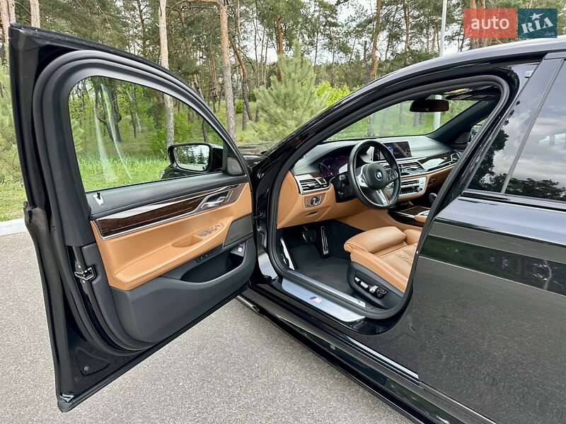 Седан BMW 7 Series 2022 в Києві