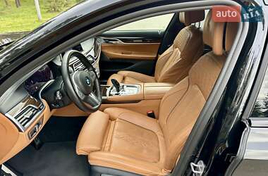 Седан BMW 7 Series 2022 в 