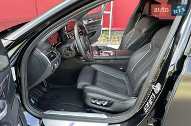 Седан BMW 7 Series 2022 в 