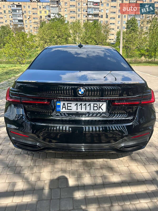 Седан BMW 7 Series 2020 в Кривом Роге