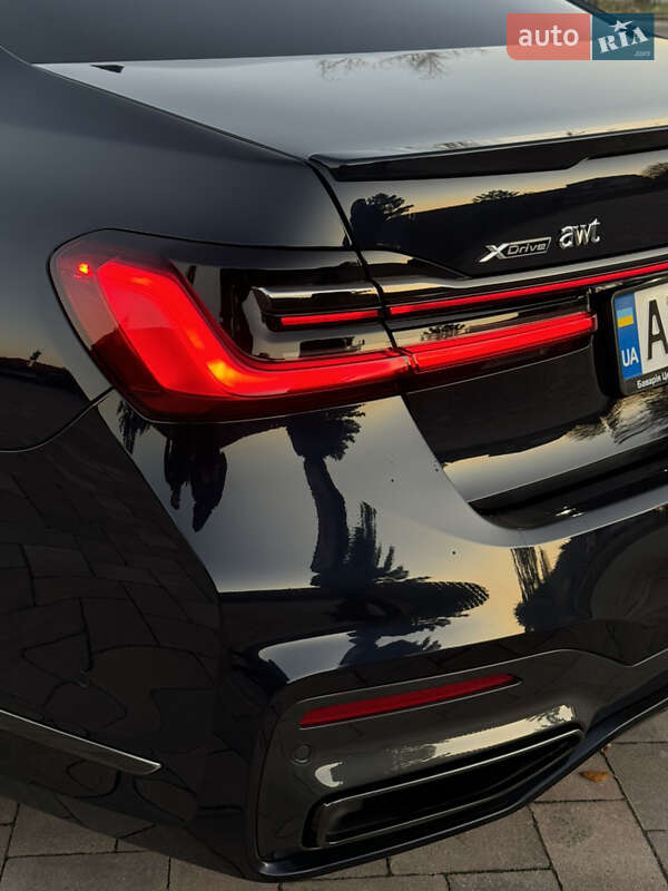 Седан BMW 7 Series 2019 в Ивано-Франковске