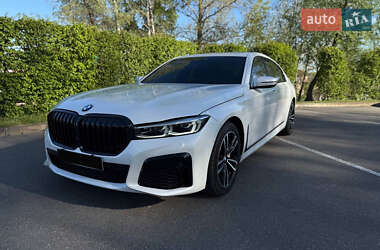 Седан BMW 7 Series 2017 в Киеве