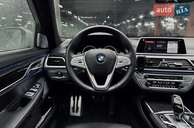Седан BMW 7 Series 2017 в 