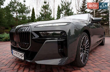 Седан BMW 7 Series 2024 в Киеве