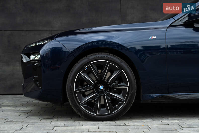 Седан BMW 7 Series 2023 в Києві