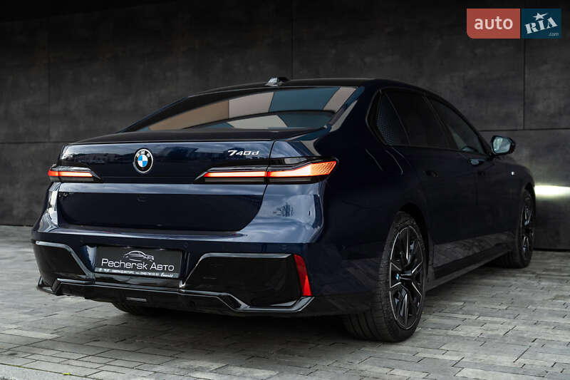 Седан BMW 7 Series 2023 в Києві