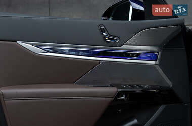 Седан BMW 7 Series 2023 в 