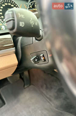 Седан BMW 7 Series 2011 в 