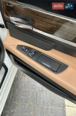 Седан BMW 7 Series 2011 в 