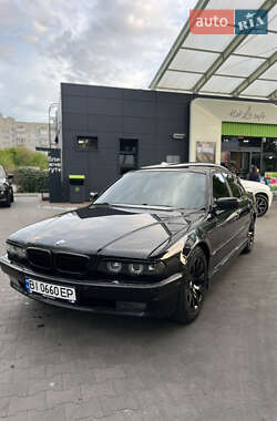 Седан BMW 7 Series 2000 в 