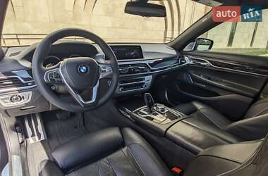 Седан BMW 7 Series 2016 в 