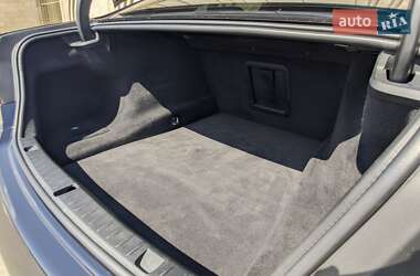 Седан BMW 7 Series 2016 в 