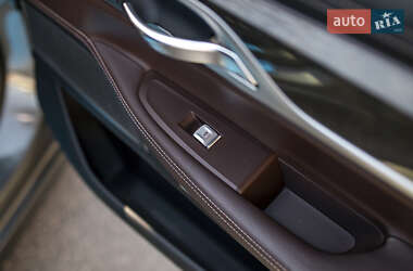 Седан BMW 7 Series 2018 в 