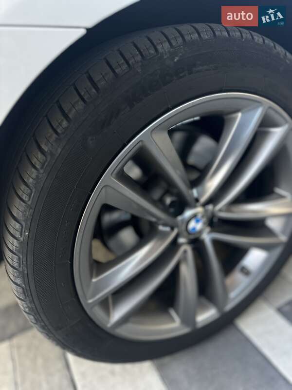 Седан BMW 7 Series 2016 в Рівному