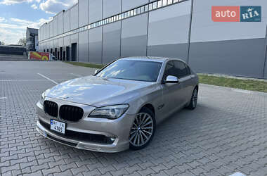 Седан BMW 7 Series 2010 в 