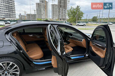 Седан BMW 7 Series 2019 в 