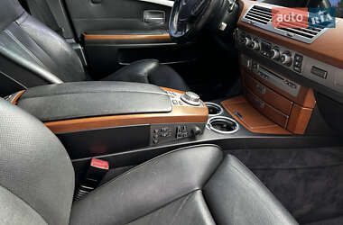 Седан BMW 7 Series 2005 в 
