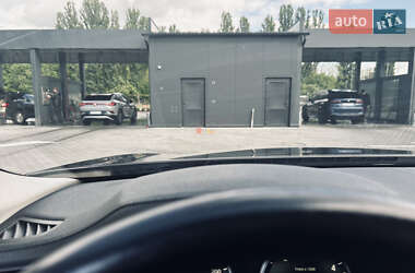 Седан BMW 7 Series 2010 в 