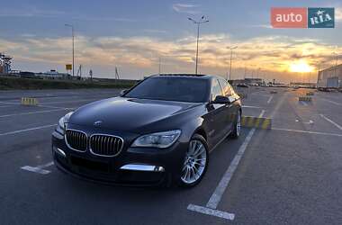 Седан BMW 7 Series 2014 в 